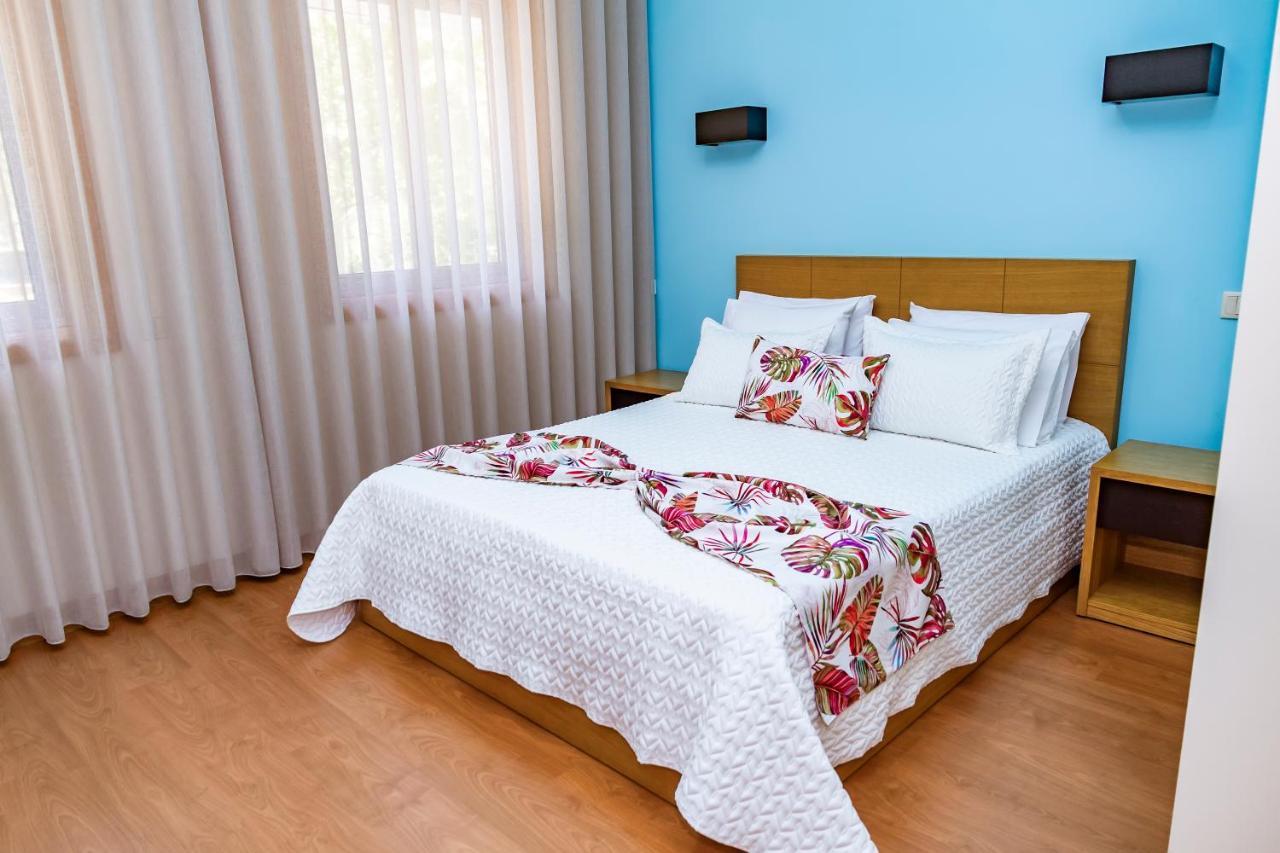 Bed and Breakfast Boutique Mouras Mondim de Basto Exterior foto